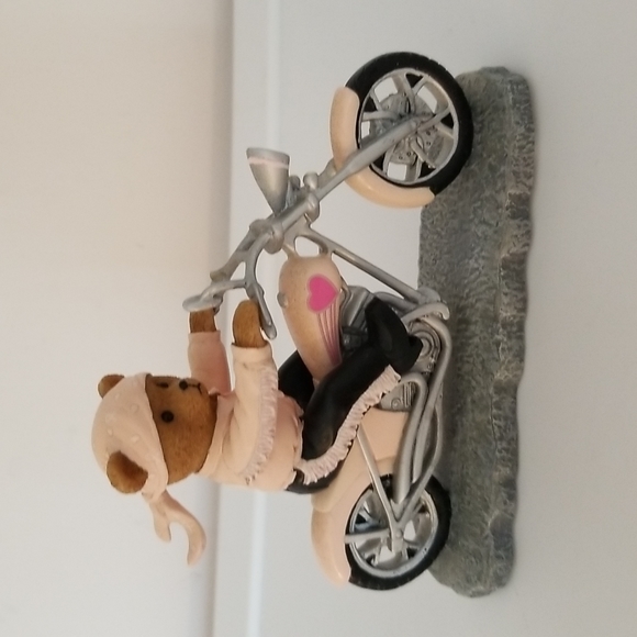 Breast Cancer Awareness Bears on Motorcycles - Picture 8 of 16